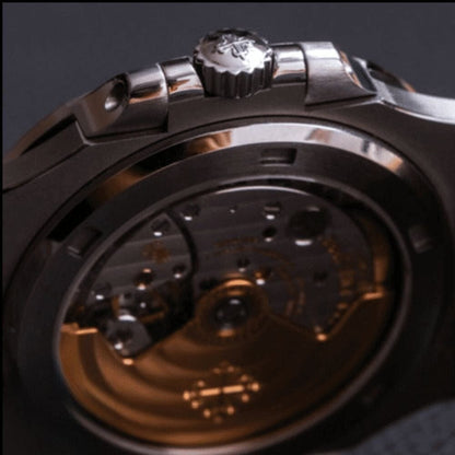 Patek Philippe Nautilus 'blue Gradient' Herrenarmbanduhr